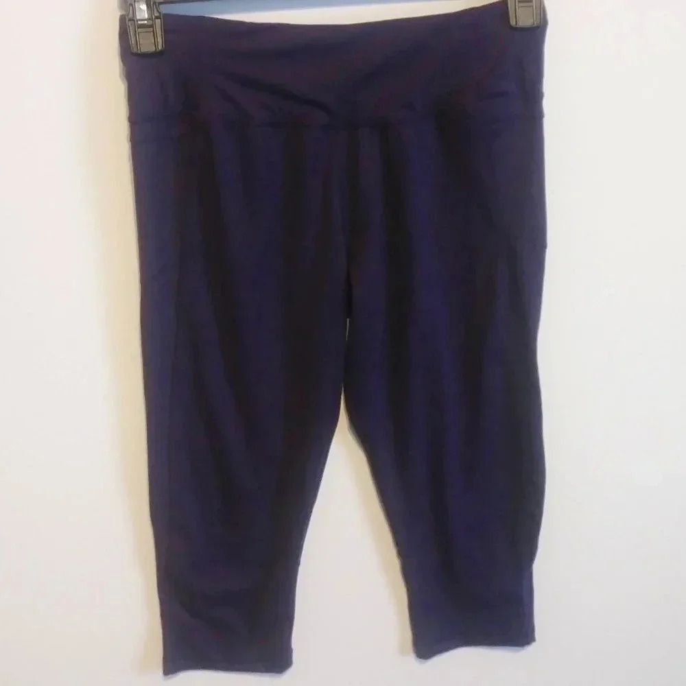 Marika Sport Active Performance Capri Leggings‎